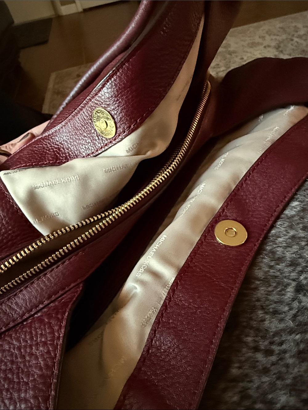 Michael Kors Pebbled Leather Shoulder Bag in Burgundy - Picture 8 of 8